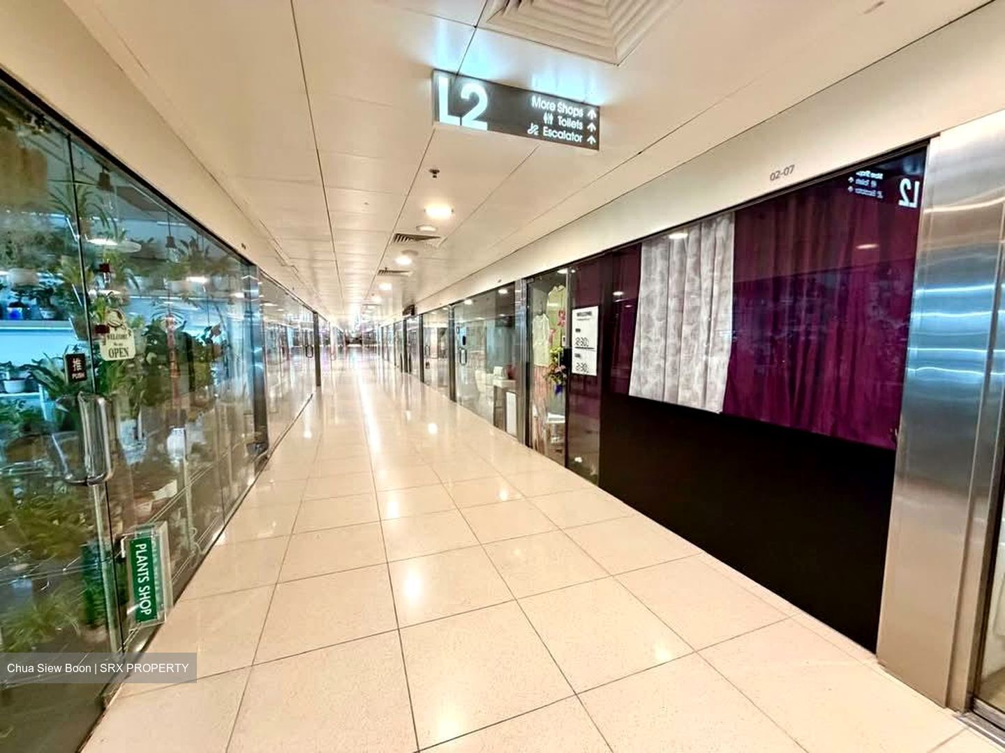 International Plaza (D2), Retail #551152771